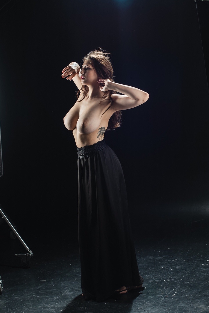 Evgenia Talanina - breasts