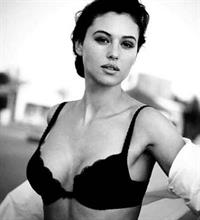 Monica Bellucci in lingerie