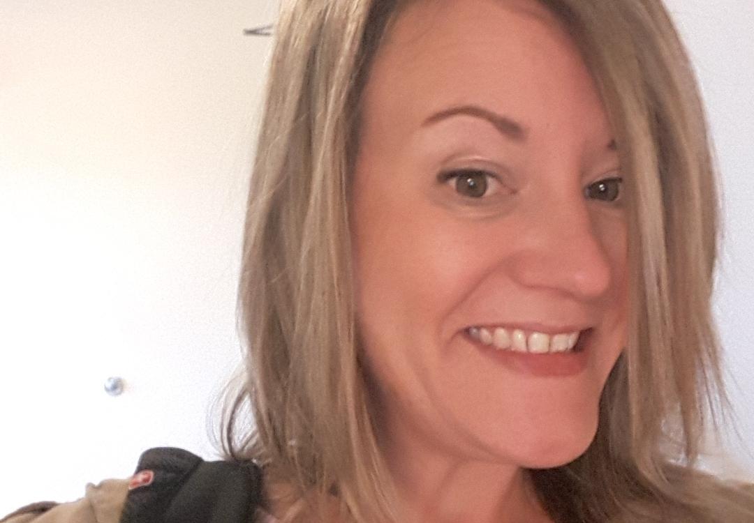 jolene in a variety of poses