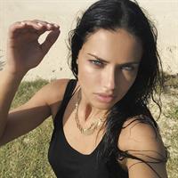 Adriana Lima taking a selfie