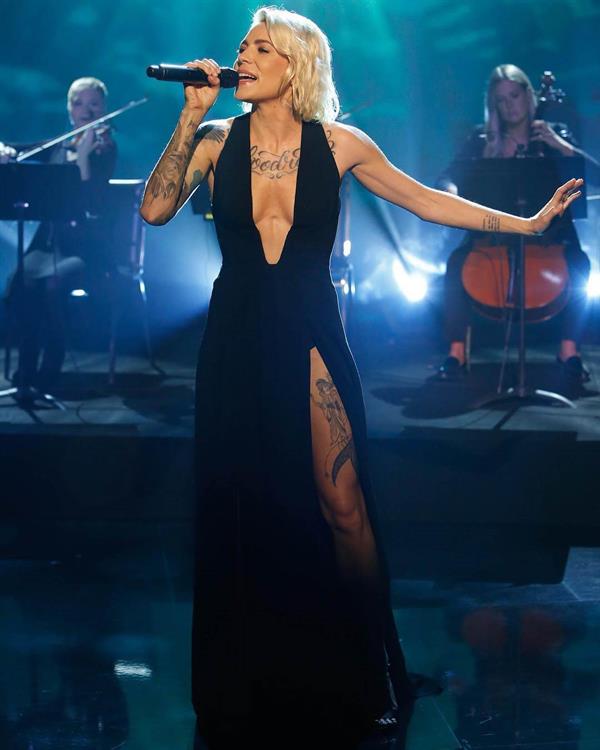 Skylar Grey