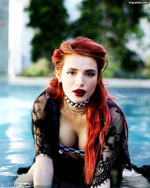 Bella Thorne