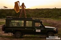 Robin Holzken - Sports Illustrated Swimsuit Issue 2019