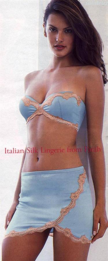 Alessandra Ambrosio in lingerie
