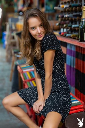 Katya Clover Pictures Sexy Katya takes off her Dress