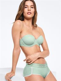 Myrthe Bolt in lingerie