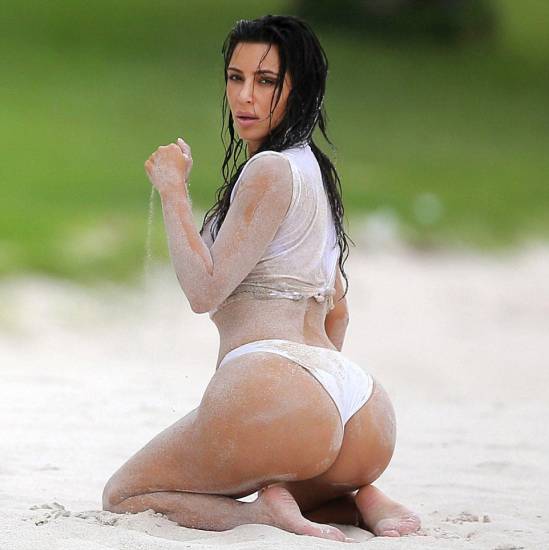 Kim Kardashian porn collection of nude, naked, topless, and sexy photos showing her pussy, ass, and boobs.




