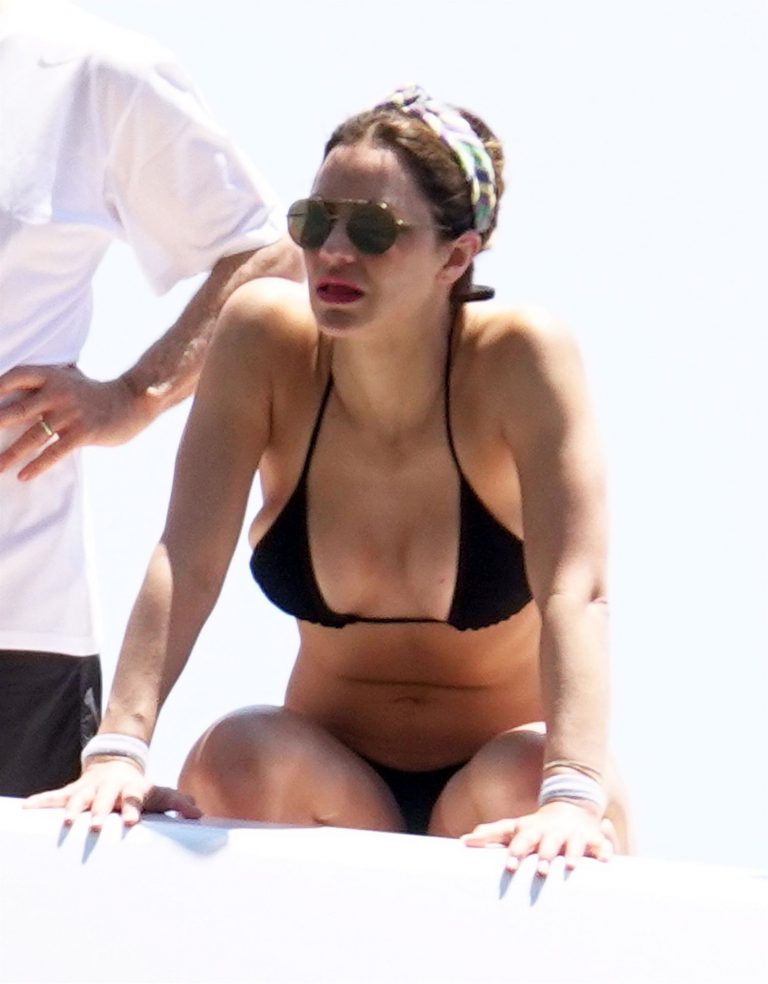 Katharine McPhee Bikini Pictures Katharine McPhee sexy bikini nip slip seen by paparazzi.