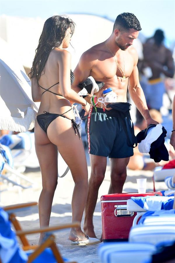 Ambra Gutierrez sexy ass and cleavage in a bikini at the beach seen by paparazzi.





































