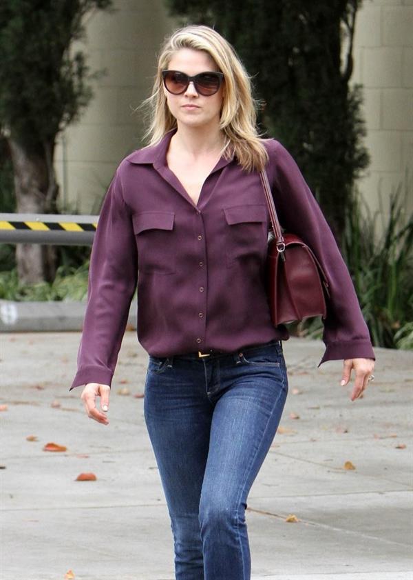 Ali Larter Purple top and jeans