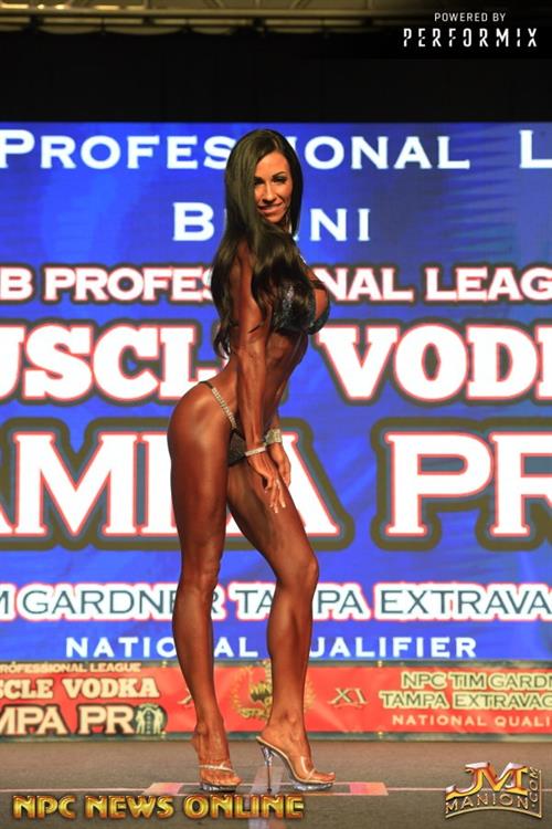 Kerryne Henich Bikini Pictures Kerryne Henich in a bikini