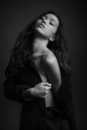 Kitrysha Pictures Kitrysha nude photo shoot showing her naked ass and topless boobs.