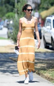 Sara Sampaio braless tits pokies in a dress seen by paparazzi.




