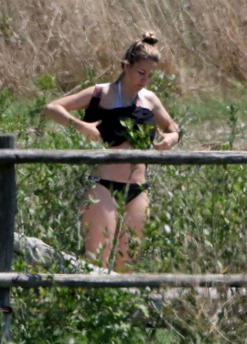 Alejandra Silva Pictures Alejandra Silva caught topless with her nude boobs exposed by paparazzi on vacation.