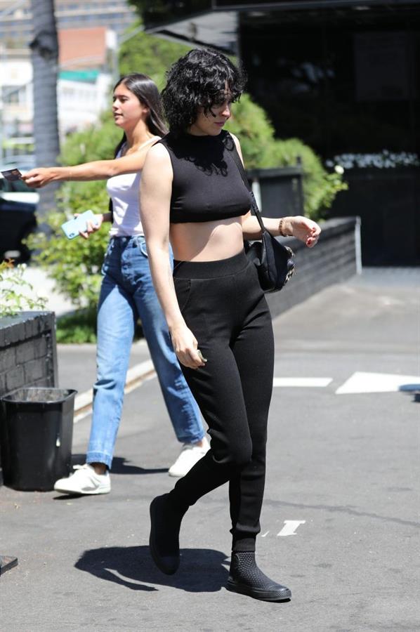 Rumer Willis braless tits pokies in a black top seen by paparazzi showing off her boobs.

