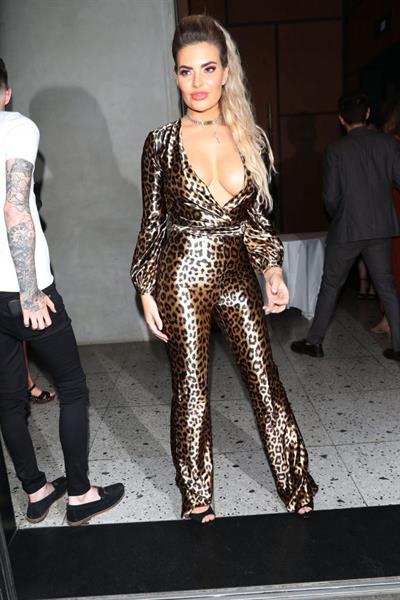 Megan Barton nip slip flash seen by paparazzi as she shows off her braless big boobs in London.





