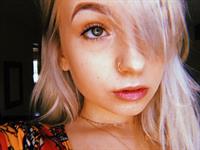 Skye Raae taking a selfie