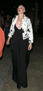 Rose McGowan braless boobs showing nice cleavage in a low cut dress with Lottie Moss seen by paparazzi. 