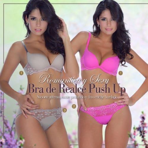 Carla Ossa in lingerie