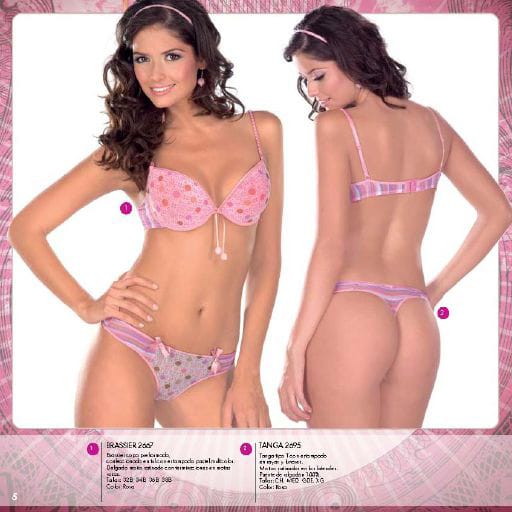 Carla Ossa in lingerie - ass