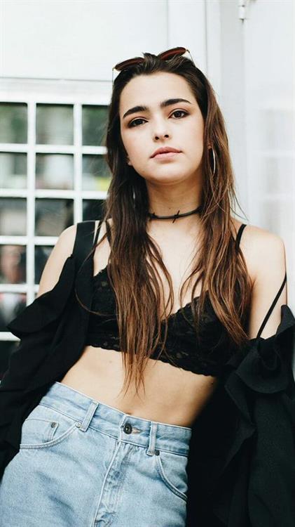 Lucy Vives