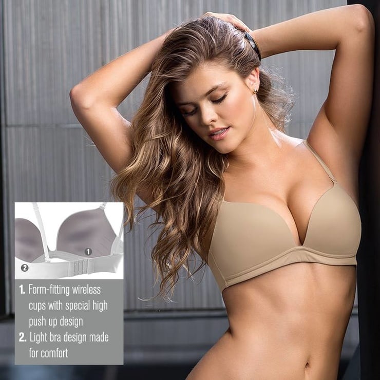 Nina Agdal in lingerie