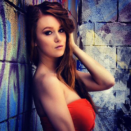 Leanna Decker