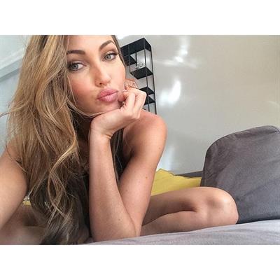 Simone Villas Boas taking a selfie