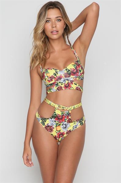 Sandra Kubicka in a bikini