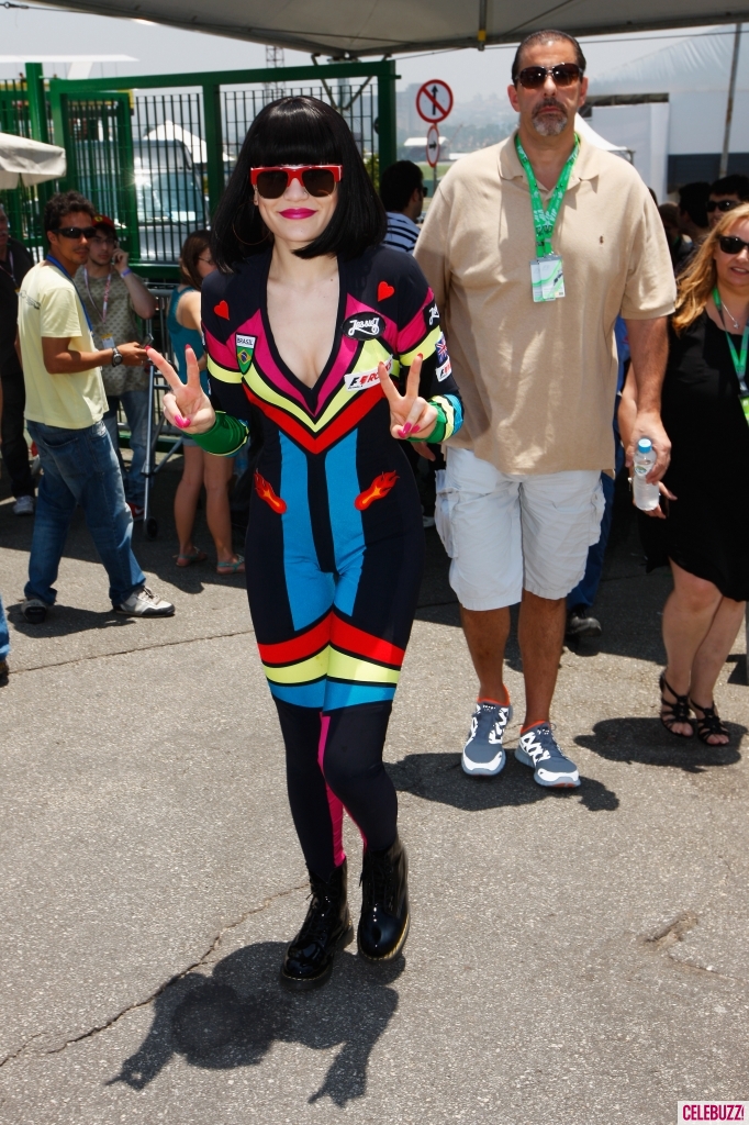 Jessie James Decker Pictures Jessie James Decker