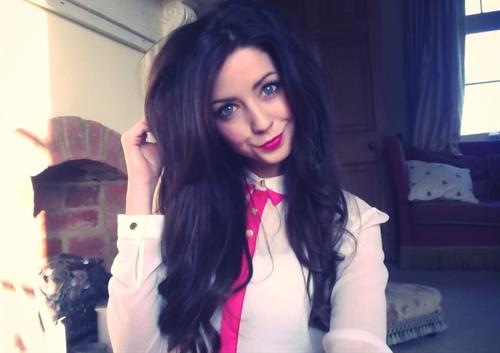 Zoe Sugg