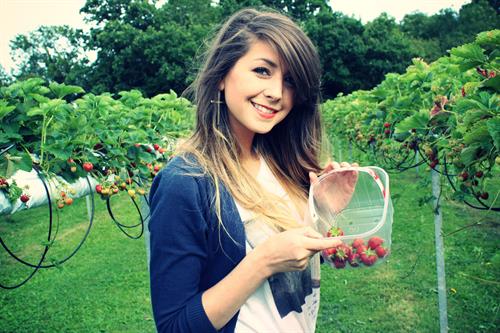 Zoe Sugg