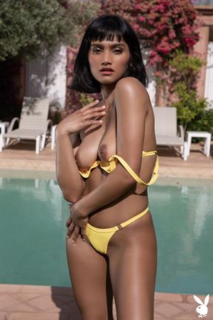 Angel Constance Topless Pictures Angel Constance takes off her Bikini