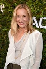Maria Bello