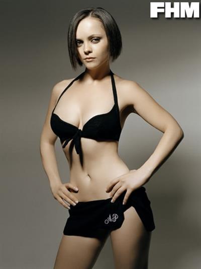 Christina Ricci in lingerie