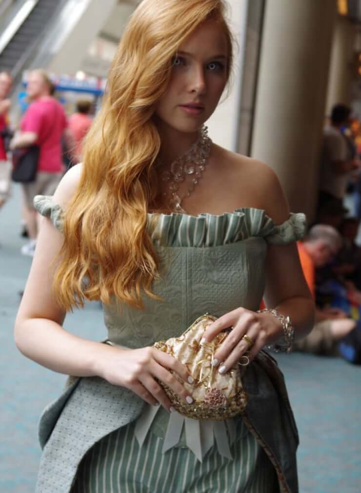 Molly Quinn