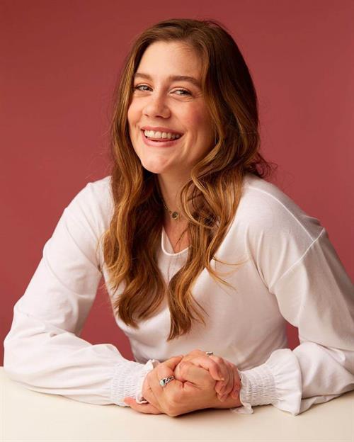 Laura Dreyfuss