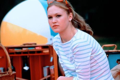 Julia Stiles