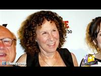 Rhea Perlman