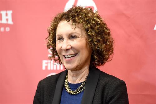 Rhea Perlman