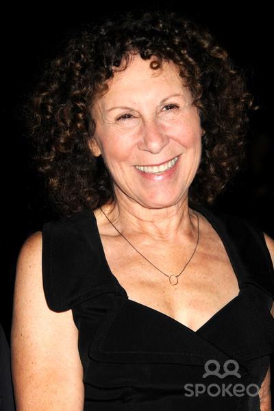 Rhea Perlman