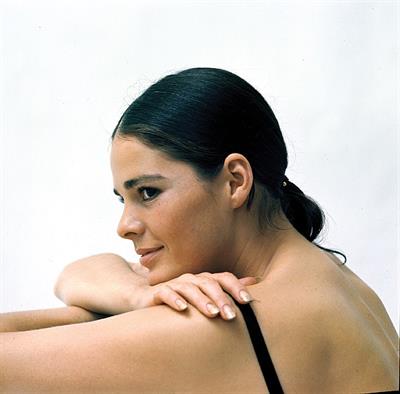 Ali MacGraw
