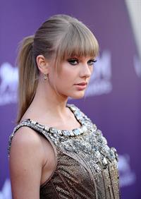 Taylor Swift 48th Annual Academy of Country Music Awards in Las Vegas 4/7/13 