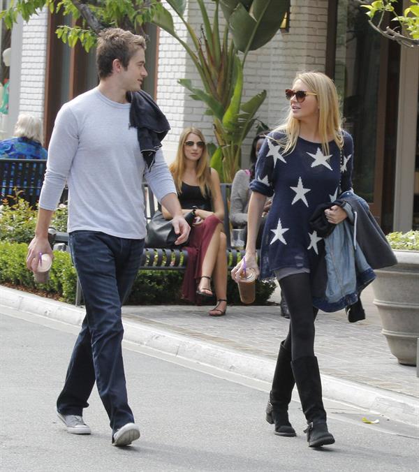 Stephanie Pratt with Robert Buckley in Los Angeles (16.05.2013) 