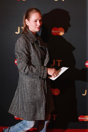 Uma Thurman attends MasterCard Priceless Premieres at Roseland Ballroom in New York City (05.05.2013) 