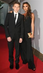 Victoria Beckham Glamour Awards at Berkeley Square Gardens (June 4) 