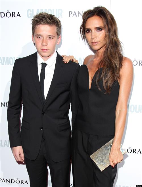 Victoria Beckham Glamour Awards at Berkeley Square Gardens (June 4) 