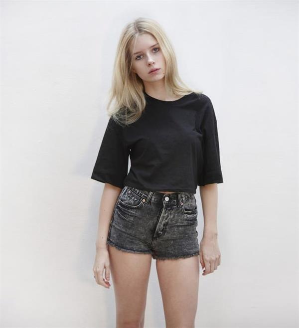 Lottie Moss