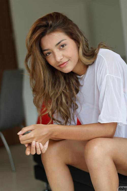 Camilita Johanna Cute Latina