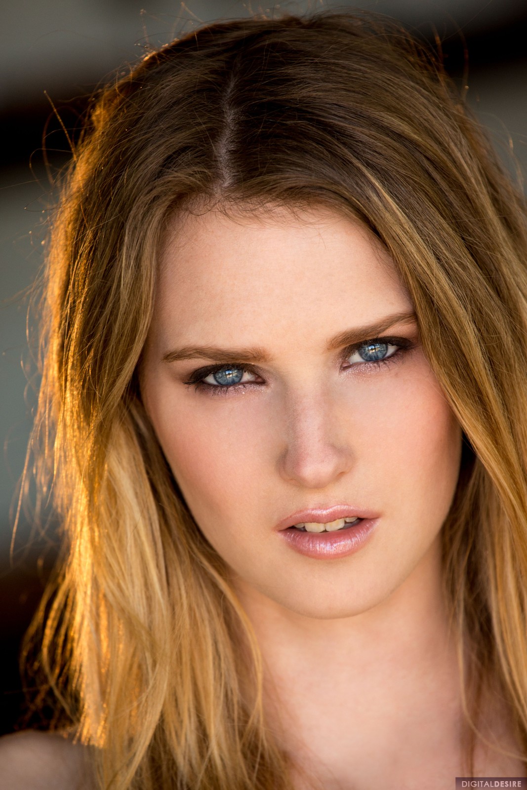 Ashley Lane loves to put her beautiful breasts on display